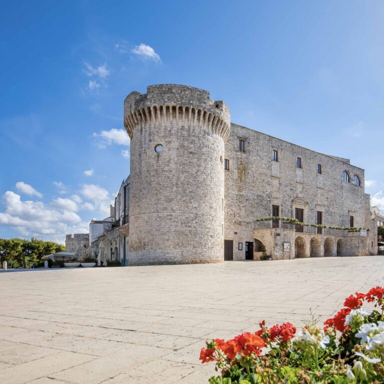 Castello Aragonese: il cuore fortificato della città