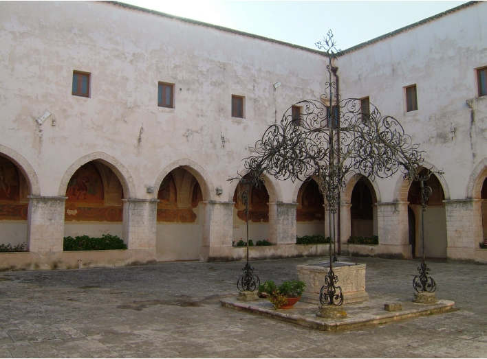 Chiesa e Convento di Santa Maria dell’Isola a Conversano